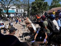 74 killed as 7.4-magnitude earthquake devastates western Colombia