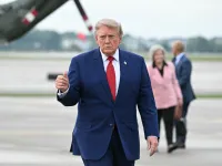 Donald Trump in Ohaio Airport
