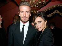 بوش آند بيكس Posh and Becks - وهو لقب الثنائي الذي يتألف من لاعب كرة القدم السابق "ديفيد بيكهام" وزوجته مصممة الأزياء العالمية "فيكتوريا بيكهام"، علماً بأنهما تزوّجا في عام 1999 ولديهما 4 أطفال وهم بروكلين وروميو وكروز وهاربر.