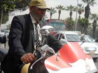 أبو السعود نور الدين على موتوسيكل