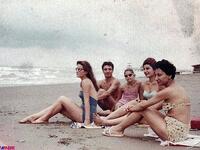 A day at the beach in Iran, 1970s. Before the Islamic revolution. (Twitter)