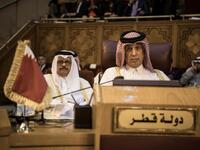 Qatar's Minister of State for Foreign Affairs Sultan bin Saad al-Muraikhi (R) attends a meeting of the Arab League Foreign Ministers in the Egyptian capital Cairo on March 6, 2019. 
Khaled DESOUKI / AFP