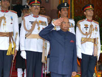 وفي أول كلمة له بعد الفوز بالانتخابات قال: "انتخابي في أعلى مناصب البلاد هو رسالة لمن يعملون بصدق وأمانة، سأمثل الطبقة العاملة والفئآت الفقيرة في المجتمع"