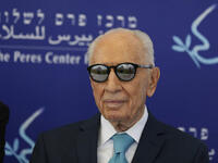 Shimon peres 
