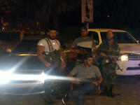 يعتبر سليمان هو الهم الأكبر أيضاً لمدينة اللاذقية حيث يتجول دائماً مع مجموعة من الرجال مرعبين سكان اللاذقية ويظهر بالصورة هنا وهو بين زمرته مرعبا المواطنين في الليل وسط الشارع قرب فندق "المريديان" باللاذقية.