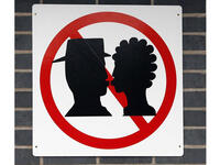 no kissing