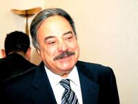 Actor Youssef (Joe) Shaaban - another marriage of creative differences, lasting just a month. Another student of the Koranwho strayed to the stage and briefly into the Lebanese temptress's web. Other marriages included
royalty-  and the blood line of Mohamed Ali-  as well as to our regal Sabah.
