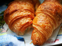 Aleppo bans croissants