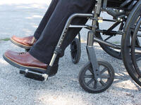 Saudi man sentenced to paralysis