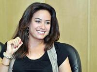 Hind Sabri brings her children on TV at Ramadan 2012