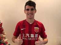 4- البرازيلي أوسكار دوس سانتوس (شنغهاي الصيني): 400 ألف جنيه استرليني أسبوعياً (21 مليون سنوياً).