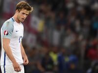 لاعب الوسط إيريك داير (إنجلترا)