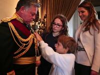 تلقى تعليمه الابتدائي بـ "الكلية العلمية الإسلامية" في الأردن، ثم انتقل إلى مدرسة "أس تي آدموندز" في بريطانيا، وبعدها  إلى مدرسة "إيجلبروك" وأكاديمية "ديرفييلد"  في الولايات المتحدة الأمريكية.