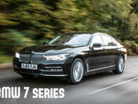 وصول 7 سيارات BMW Seven Series، وسيارة لاند كروزر واحدة إلى قاعدة نور خان الجوية على متن طائرتين من طراز C 130، في حين خصصت باكستان 300 سيارة لاندكروزر للوفد السعودي.