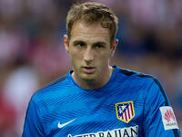 السلوفيني يان أوبلاك: انتقل من بنفيكا إلى أتلتيكو مدريد عام 2014 مقابل 16.8 مليون يورو.