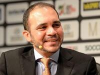 الاميرعلي بن الحسين بن طلال بن عبدالله بن حسين ،رئيس اتحاد غرب آسيا لكرة القدم ورئيس اتحاد الأردن لكرة القدم. هو ابن الملك الحسين بن طلال من الملكة علياء ذات الأصول الفلسطينية. خاض الأمير علي تجربة انتخابات رئاسة الاتحاد الدولي لكرة القدم.