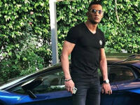 The Egyptian actor calls himself number one