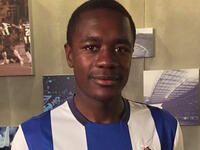 لاعب الوسط الفرنسي جيانيلي إيمبولا (23 عاماً): غادر بورتو صوب ستوك سيتي مقابل 24 مليون يورو.