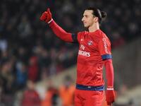 السويدي زلاتان إبراهيموفيتش (باريس سان جيرمان) - القيمة الصافية لثروته عام 2012: 60 مليون دولار.