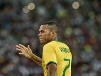 المهاجم البرازيلي روبينيو: انتقل من ريال مدريد إلى مانشستر سيتي مقابل 32.5 مليون جنيه استرليني. 