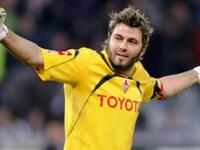 سباستيان فراي | انتقل من الإنتر إلى بارما عام 2001 | مقابل 18 مليون يورو (4.4 مليون + سيرجيو كونسيساو)