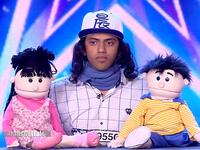 أبانوب فليكس من مصر: خدع الجميع حين قدم موهبته بأن أحدًا في الكواليس يتكلم عنه، ليتبين أنه يتحدث من بطنه عدة أصوات دون أن يحرك شفتيه، فأدى قصة كوميدية مع الدمى، ونال إعجاب اللّجنة لموهبته أوّلًا، ولكتابة النصّ والحبكة.
