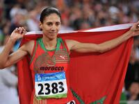 المغربية حسناء بنحسي فازت بفضية في سباق 800 متر في دورة الألعاب الأولمبية التي أُقيمت في أثينا بالعام 2004، و استطاعت الفوز ببرونزية في سباق 800 متر لألعاب القوى في العاصمة الصينية بكين بعام 2008.