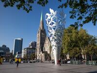 نيوزيلندا: ارتفعت بمركزين هذا العام، وتعطي نيوزيلندا الأولوية للبيئة، حيث أن انبعاثات غازات الدفيئة منخفضة نسبيا في البلاد، ويرجع ذلك أساسا إلى انخفاض عدد سكانها.