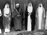 أنشئ المجلس  في مايو/أيار 1981 مع بداية الحرب العراقية الإيرانية، وبعد حوالي سنتين من قيام الثورة الإسلامية في إيران.
