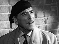  محمود المليجي:
توفي وله 318 فيلمًا، تميز بأدوار الشر التي أجادها بشكل بارع، تميز في أدوار رئيس العصابة الخفي، كما لعب أدوار الطبيب النفسي، ومثل أدوارًا أمام عظماء السينما المصرية رجالًا ونساء.