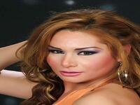 ومن منا ينسى الاغنية الشهيرة "حط النقط على الحروف قبل ما نطلع سوا على الروف" للفنانة بوسي والتي وضعت من خلاله النقط على الحروف بالفعل.