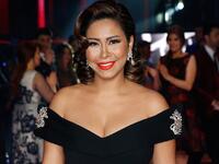 عادت شيرين عبد الوهاب للفن بعد 4 أيام اعتزال فقط وذلك من خلال رسالة صوتية جديدة، احتراما لزملائها الفنانين ولجمهورها الحبيب على حد قولها. إعتزالها جاء فى لحظة انفعالية نتيجة ضغوط عاطفية وأُسرية. 