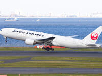 1. Japan Airlines: The Japan Airlines Co., Ltd., also known as Nikkō, is an international airline, headquartered in Shinagawa Tokyo, Japan. Although it wasn’t among the top 10 world’s best airlines, its economy class managed to rank first among all international airlines.