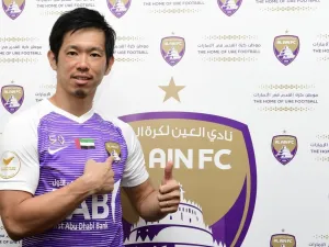 Al Ain's Tsukasa Shiotani after his contract was renewed. (Photo: Al Ain Twitter)