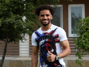 Former Barcelona footballer Douglas also played for Sporting Gijon, Benfica and Sivasspor on loan in last 3 seasons (Photo: AA)