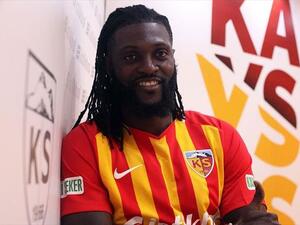 Togolese striker Emmanuel Adebayor signs one-year deal with club (Photo: AA)