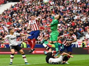 تعادل مخيب للروخيبلانكوس