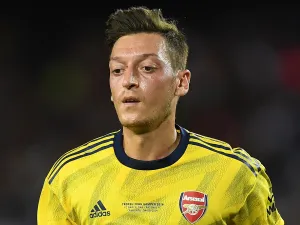 The former Gunners defender has questioned the effort being put in by the German playmaker and told him to stop making excuses for being overlooked