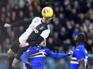 رونالدو يسجل هدفه الاستثنائي في شباك سامبدوريا