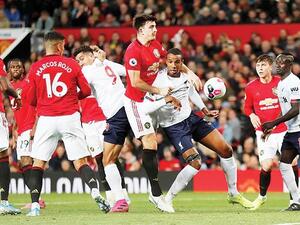 مواجهة مرتقبة بين عملاقي الكرة الإنجليزية