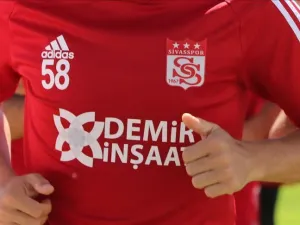 4 of 6 football players discharged from hospital, club says (Photo: AA)