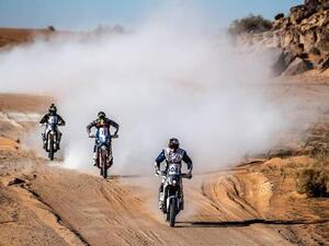 Al-Balooshi and Sufyan Al-Omar maintain bike and quad leads (Photo: SG)