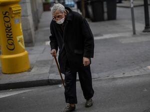  Governments' New Dilemma: Rescue the People or the Economy?