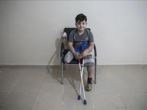 Paris St-Germain (PSG) star forward Neymar has thanked an 8-year-old Syrian child for his love and support as expressed with the help of Anadolu Agency. (Photo: AA)