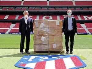 Masks to be distributed in San Blas-Canillejas District near club’s stadium (Photo: AA)