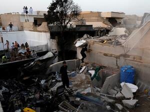 Airbus Experts Team to Assist Investigations Into Pakistan Crash