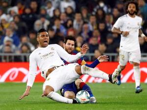 الصراع مستمر بين برشلونة المتصدر وريال مدريد الوصيف