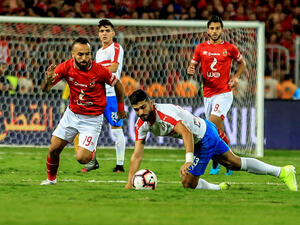 علامات الاستفهام تحيط بعودة الدوري المصري