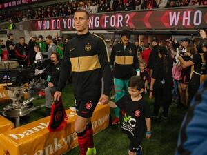 Western Sydney Wanderers captain Mitchell Duke has scored 11 goals in the 2019-20 A-League. (Photo: Facebook)