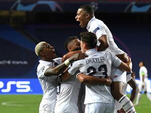 باريس يتطلع لبلوغ النهائي